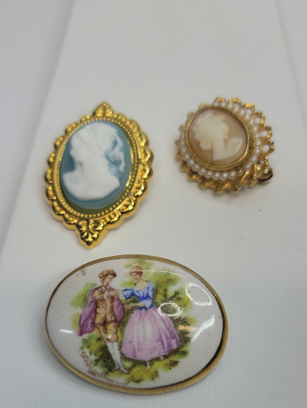 Cameo Brooch Bundle